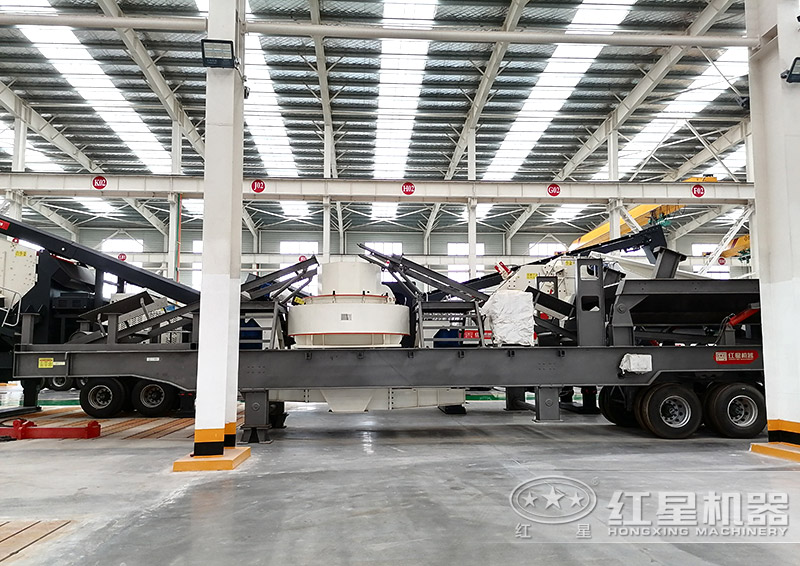 車載移動(dòng)制砂機(jī)，需要搭配半掛車頭